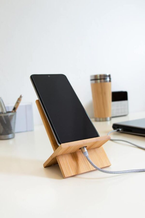 Stojak na smartfon BAMBOO CHAIR, kolor brązowy - obrazek 3